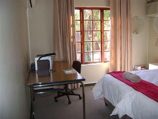 Limonite Guesthouse Pretoria-Noord Exteriér fotografie